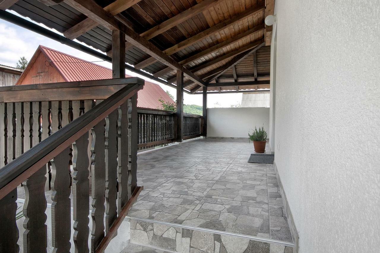 Apartments Matko Rakovica Kültér fotó
