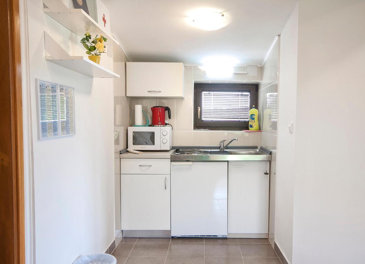 Apartments Matko Rakovica Kültér fotó