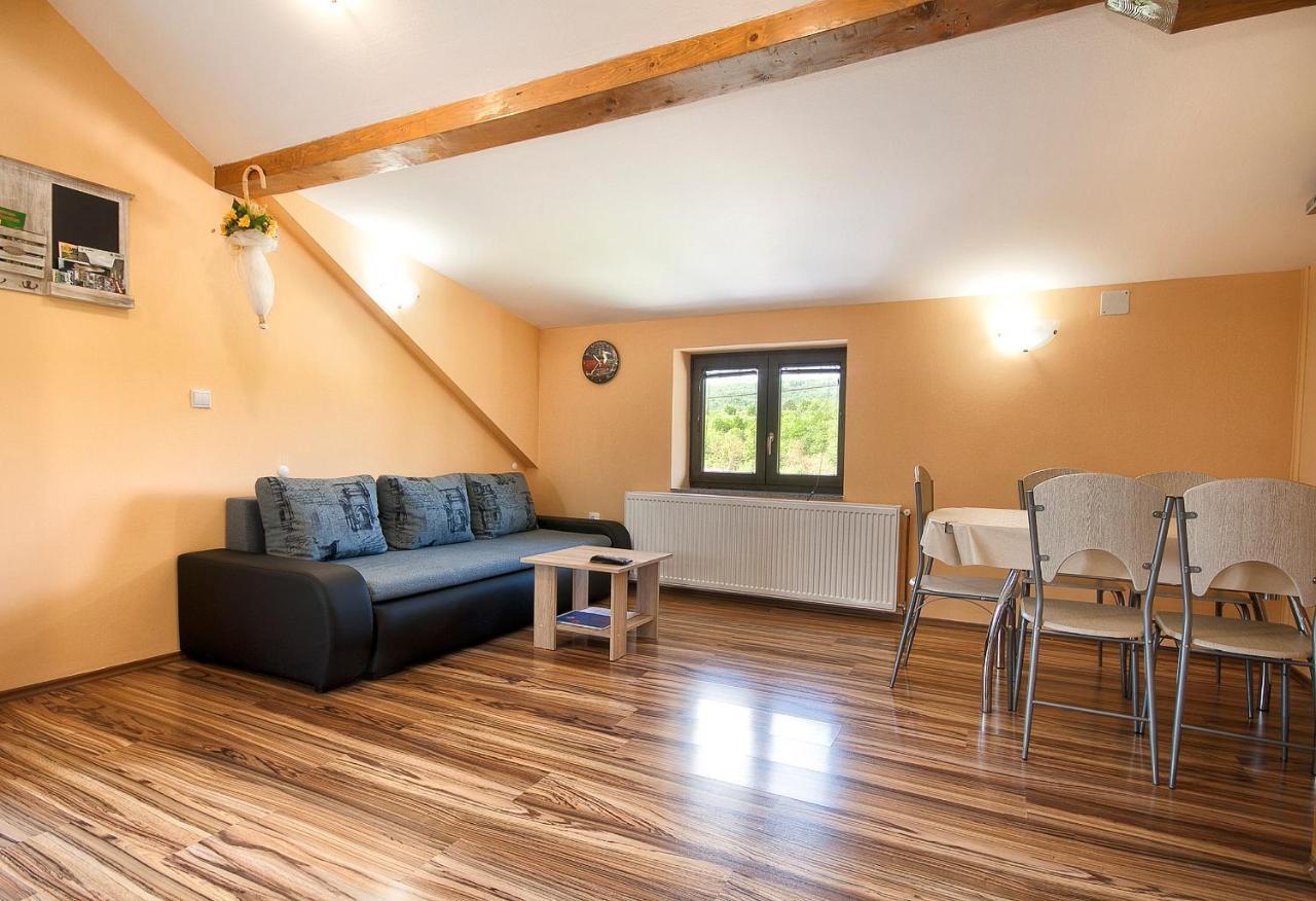 Apartments Matko Rakovica Kültér fotó